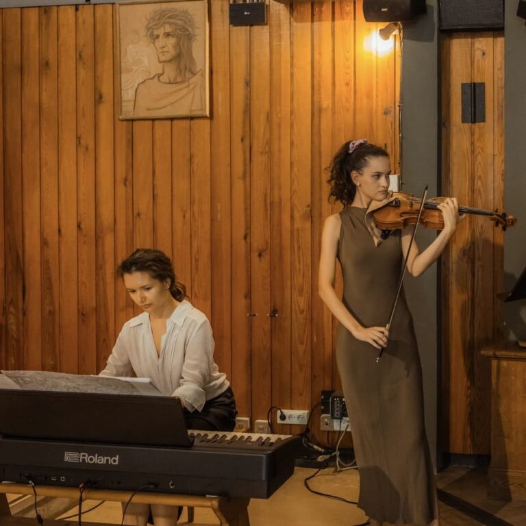 46d13124-b0c1-4a26-803b-8eb6eca2d53e (1)